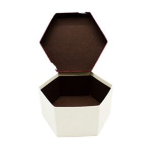 Cutie hexagon alb-grena 16×7 cm Cutii